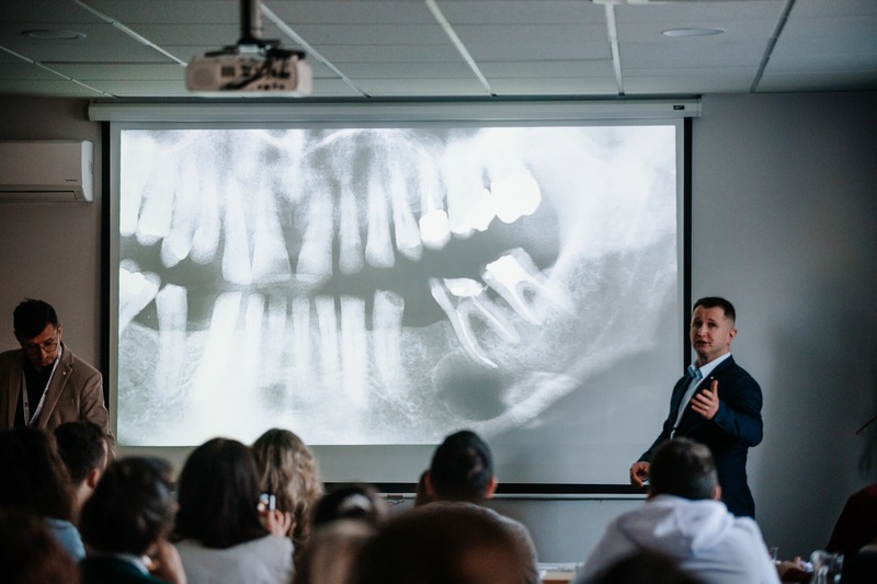 Přednáška – diskuse po chirurgickém bloku